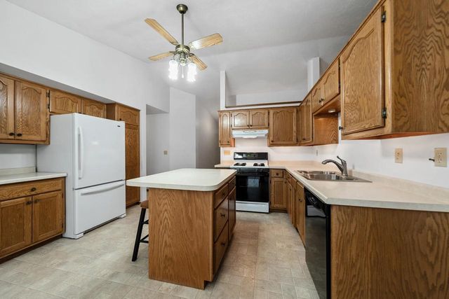 4975 PLACID WAY, New Franken, WI 54229