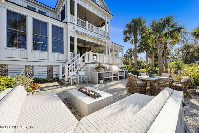 50 CORD GRASS Court, Fernandina Beach, FL 32034