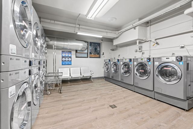 5803 Calloway St Apt 4M, New York City, NY 11368