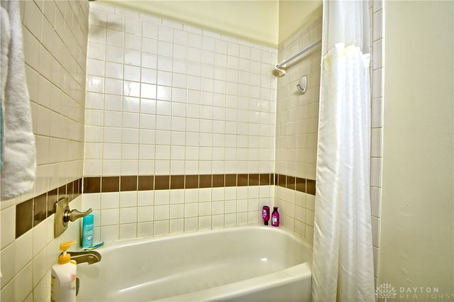 3867 Lofty Oaks Drive, Beavercreek, OH 45430