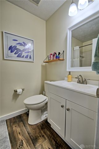 3867 Lofty Oaks Drive, Beavercreek, OH 45430