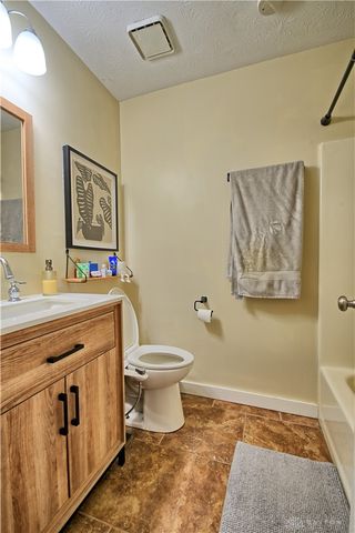 3867 Lofty Oaks Drive, Beavercreek, OH 45430