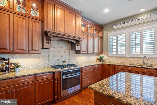 17232 MISS PACKARD CT, Dumfries, VA 22026