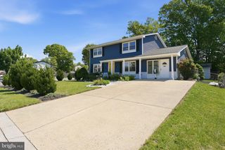 100 S LINCOLN AVE, Sterling, VA 20164