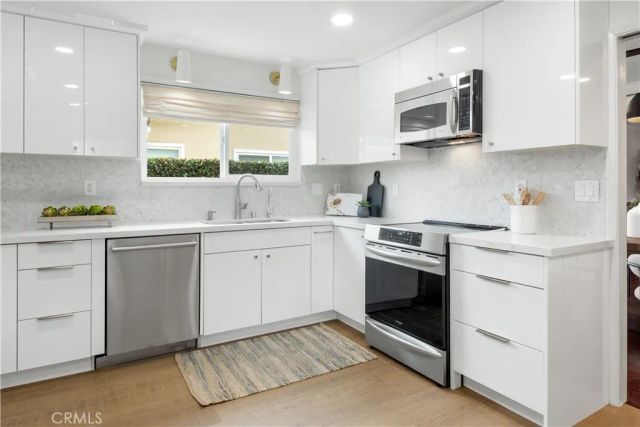 4764 Fir, Seal Beach, CA 90740