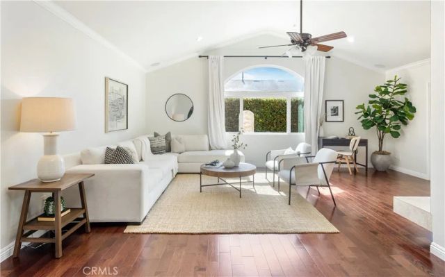 4764 Fir, Seal Beach, CA 90740