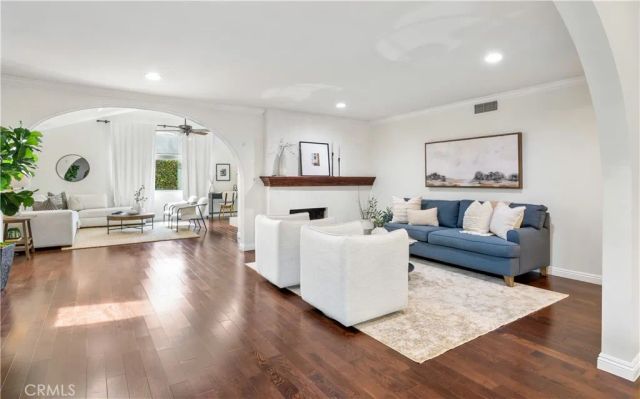 4764 Fir, Seal Beach, CA 90740