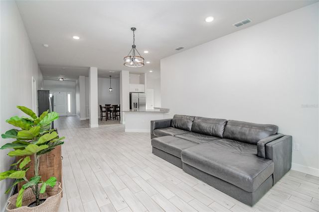 4820 SUMMIT VIEW WAY, Auburndale, FL 33823