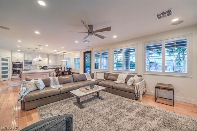 7257 Sashaying Spirit Court, Las Vegas, NV 89131