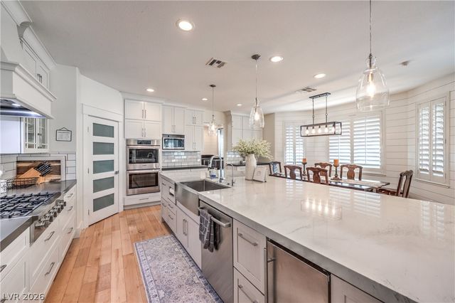 7257 Sashaying Spirit Court, Las Vegas, NV 89131