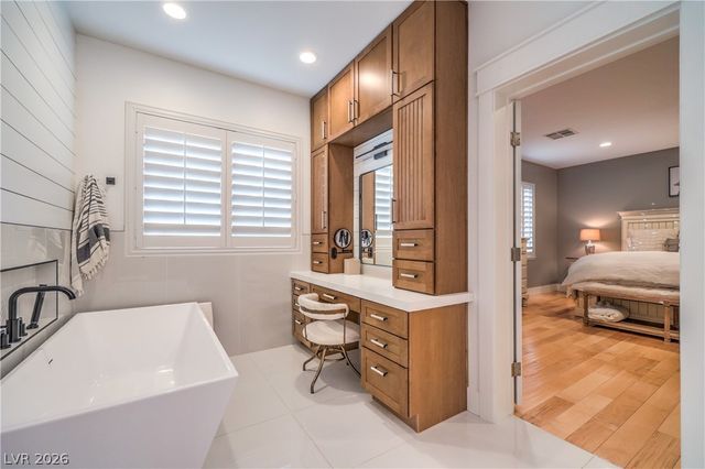 7257 Sashaying Spirit Court, Las Vegas, NV 89131