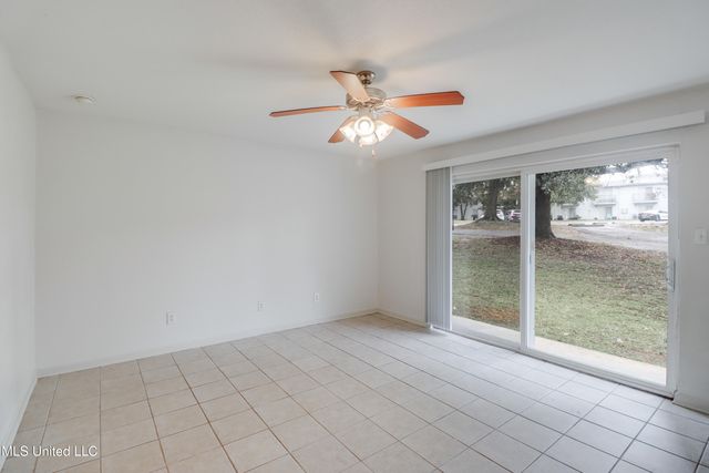 3230 Cumberland Road, 7, Ocean Springs, MS 39564