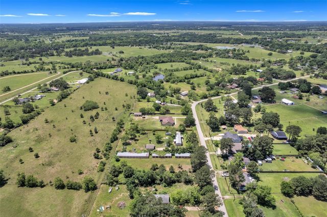 36085 Lomax Road, Brookshire, TX 77423