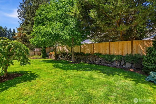 4025 262nd Place SE, Sammamish, WA 98029