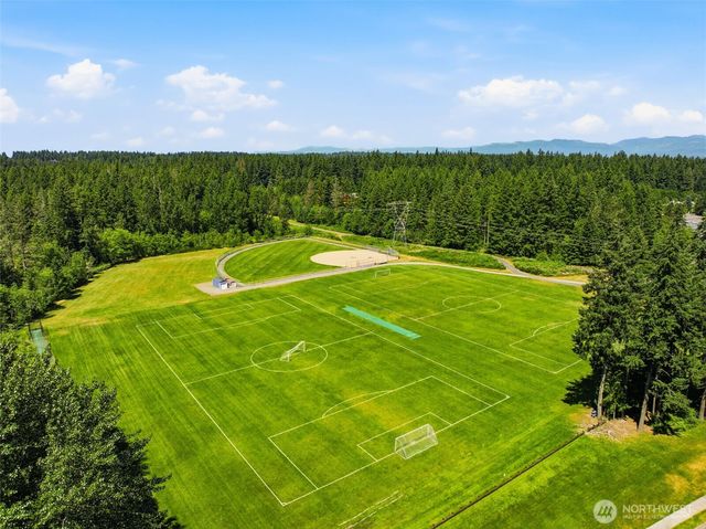 4025 262nd Place SE, Sammamish, WA 98029