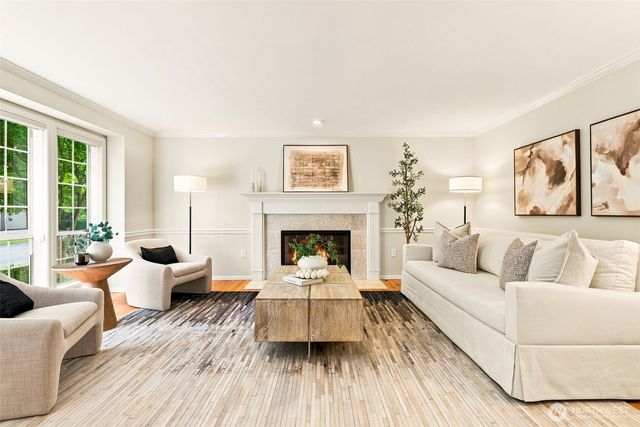 4025 262nd Place SE, Sammamish, WA 98029