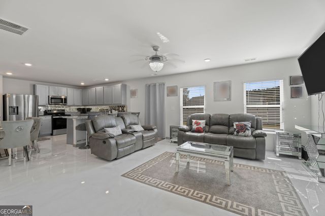 321 Kirts Ridge, Jackson, GA 30233