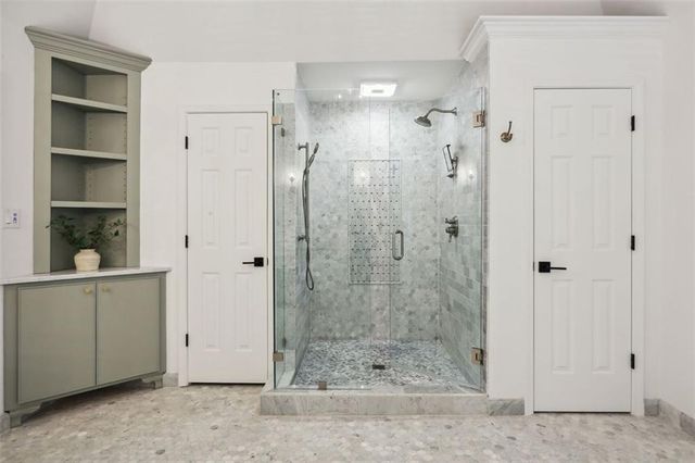 110 VALLEY SUMMIT Court, Roswell, GA 30075