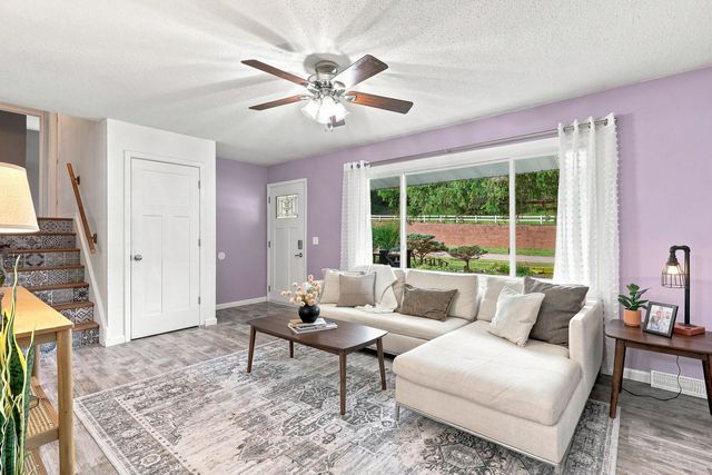 6655 Crow Creek Road, Bettendorf, IA 52722