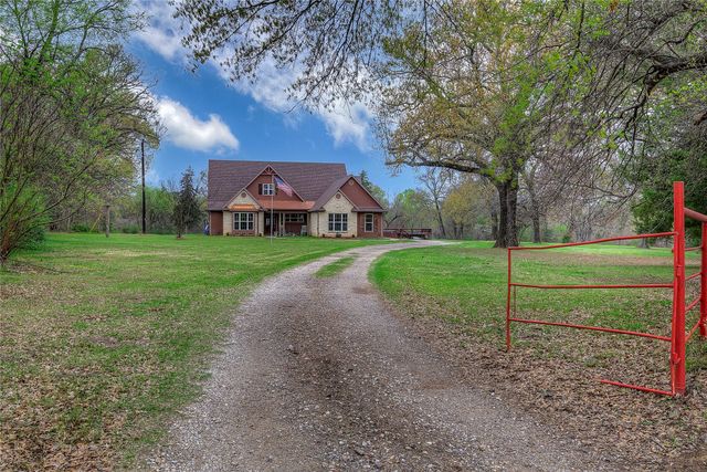 811 Rs County Road 4250, Point, TX 75472