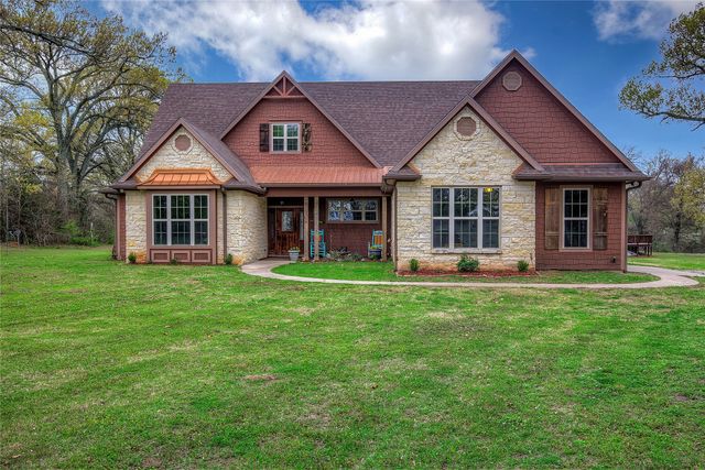 811 Rs County Road 4250, Point, TX 75472
