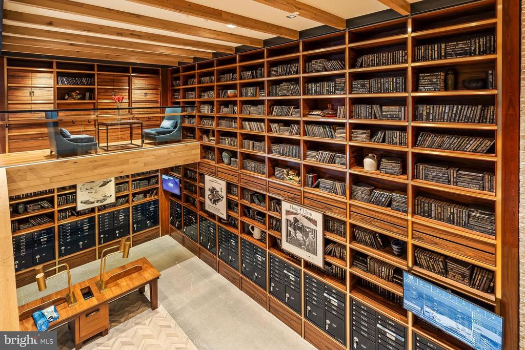 Image 24 of property listing at 70 N ST SE #N815, Washington, DC 20003