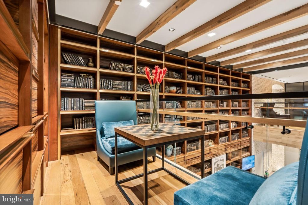 Image 26 of property listing at 70 N ST SE #N815, Washington, DC 20003