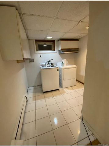 191 N Hickory Street, Massapequa, NY 11758