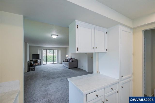 6680 Continental Cir SE, Salem, OR 97306