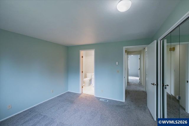 6680 Continental Cir SE, Salem, OR 97306