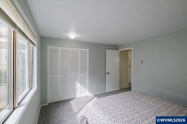 6680 Continental Cir SE, Salem, OR 97306