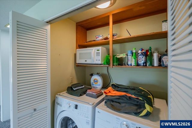 6680 Continental Cir SE, Salem, OR 97306