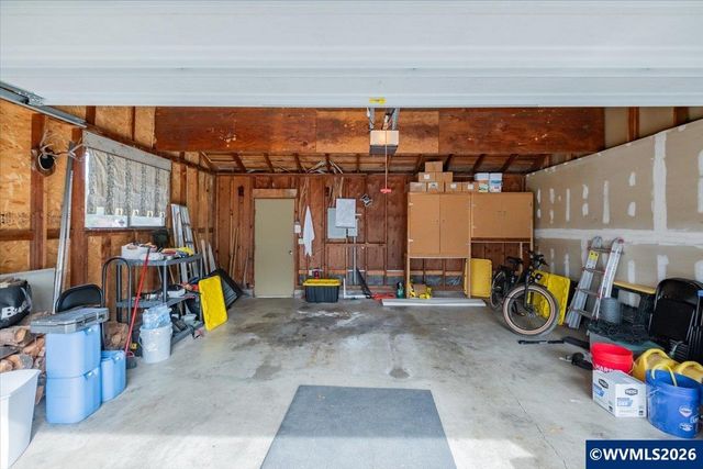 6680 Continental Cir SE, Salem, OR 97306