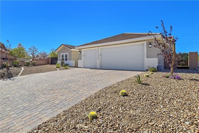 5471 Lincolnwood Court, Pahrump, NV 89061