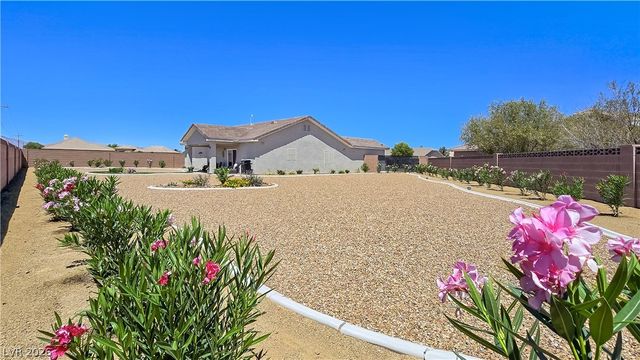 5471 Lincolnwood Court, Pahrump, NV 89061