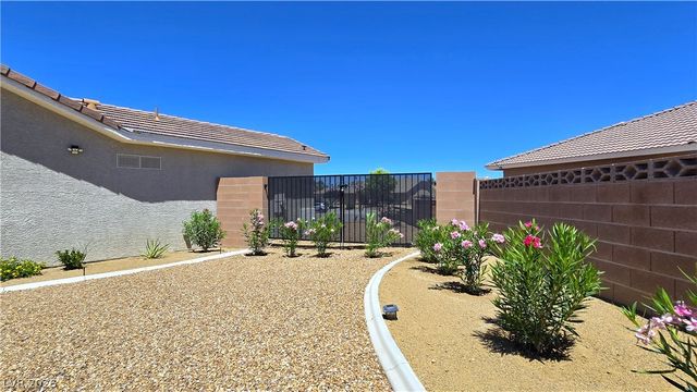 5471 Lincolnwood Court, Pahrump, NV 89061