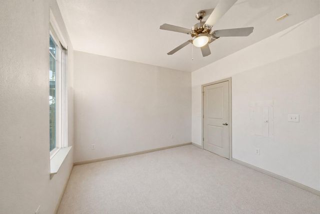505 Jackson Hill Street 206, Houston, TX 77007
