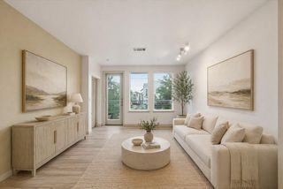 505 Jackson Hill Street 206, Houston, TX 77007