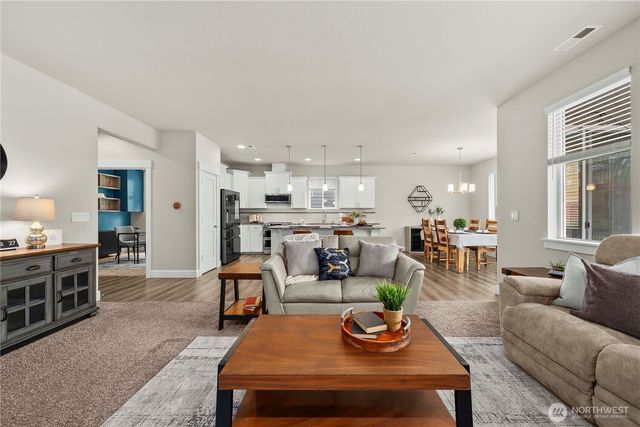 18220 SE 248th Street, Covington, WA 98042