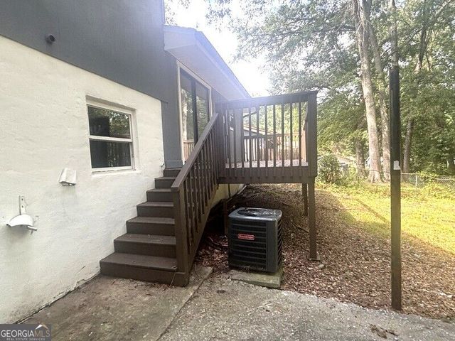 220 Hurst Point, Atlanta, GA 30349