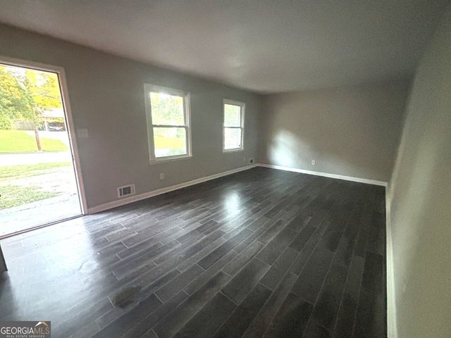 220 Hurst Point, Atlanta, GA 30349