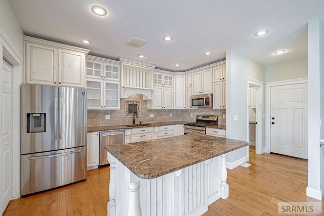 264 N 5th W, Rigby, ID 83442