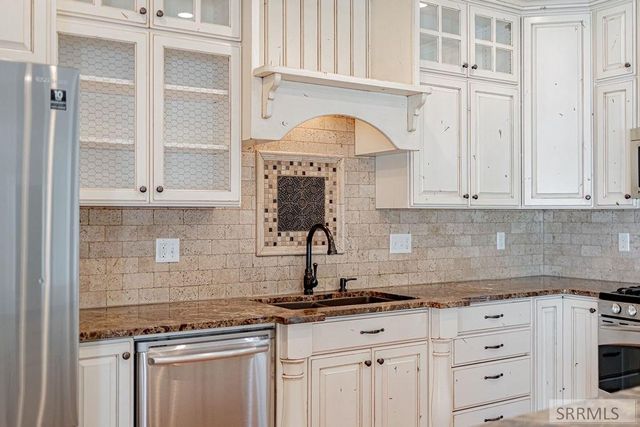 264 N 5th W, Rigby, ID 83442