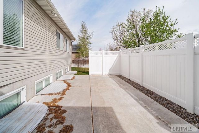 264 N 5th W, Rigby, ID 83442