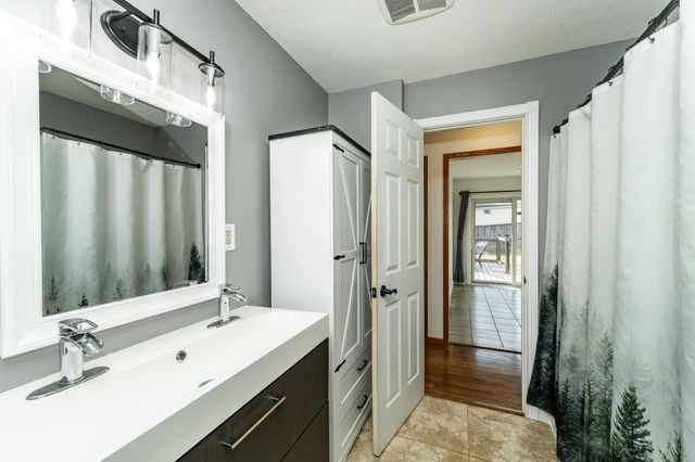 3802 5th Street NW, Rochester, MN 55901