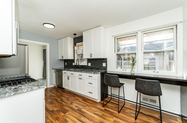 3802 5th Street NW, Rochester, MN 55901