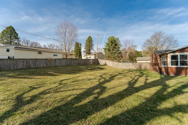 3802 5th Street NW, Rochester, MN 55901