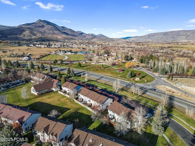 890 N Hamlet Cir. Circle, Midway, UT 84049