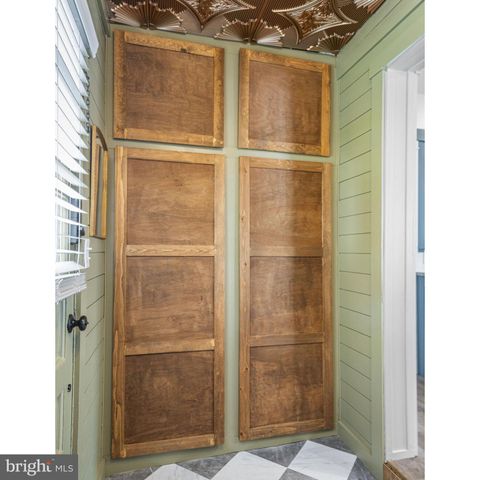 116 E MAIN ST, Strasburg, PA 17579