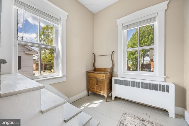 116 E MAIN ST, Strasburg, PA 17579
